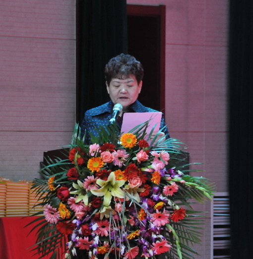 王兴兰大师收徒四十年联谊会暨兰儒孔膳文化研究中心成立大会在济南举行
