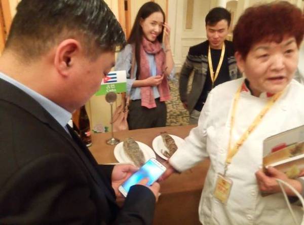 300名顶级烹饪大师和70名驻华外交官品鉴一带一路国家食材